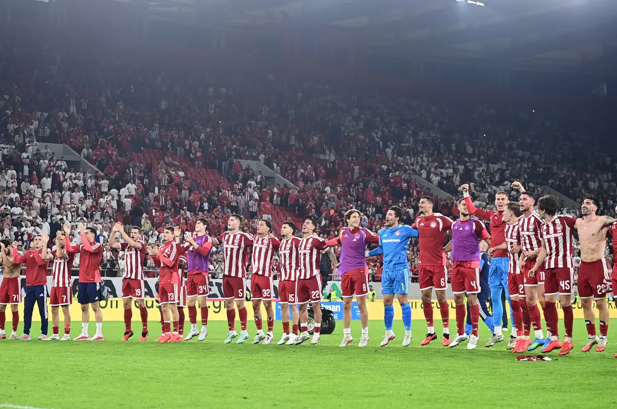 Olympiakos l'emporte face au Panathinaikos