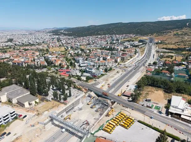 Fermeture Nocturne de la Périphérie de Thessalonique pour les Travaux du Flyover