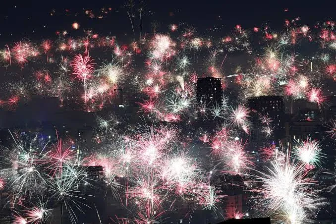 Interdiction des feux d'artifice en Suisse : le vote de 2026