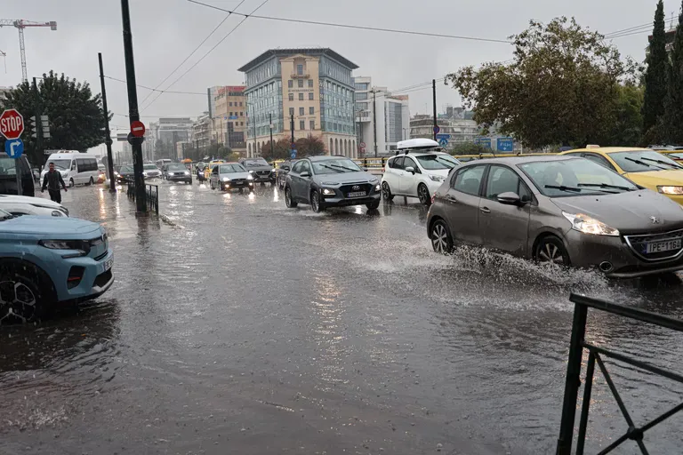 Météo Grèce : de fortes tempêtes menacent le pays en octobre 2026