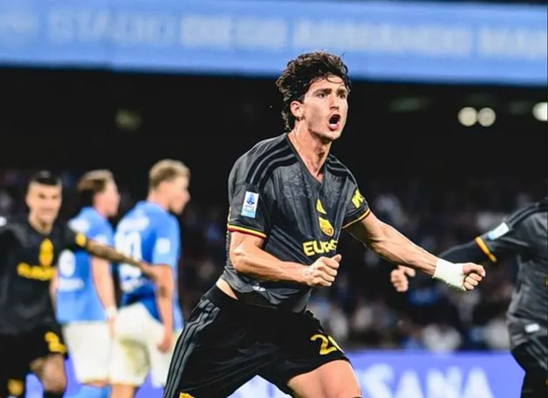 Napoli-Roma 3-3 : le résumé du choc spectaculaire de Serie A
