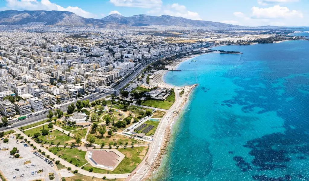 Riviera athénienne : quels sont les prix de l'immobilier en 2026 ?