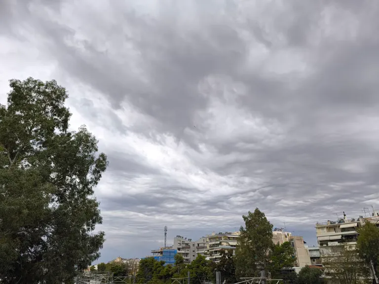 Météo Grèce 30 octobre 2026 : pluies et poussière africaine