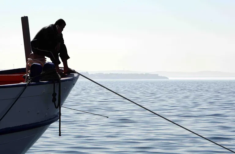 Surveillance numérique pêcheurs : entre contrôle et survie