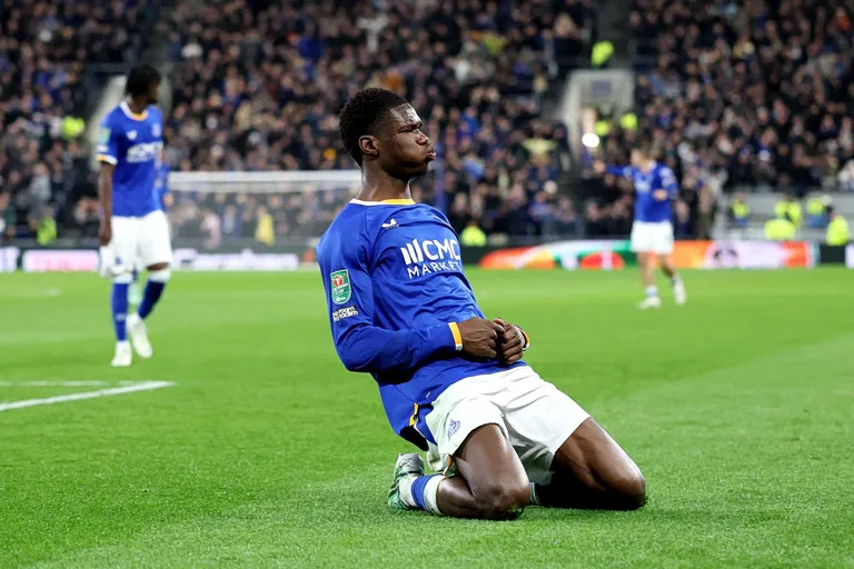 Everton Newcastle League Cup : victoire 3-1 face aux Magpies