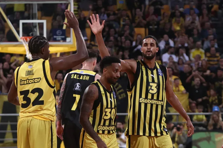 Aris vs Marousi : Aris s'impose 74-57 pour sa deuxième victoire