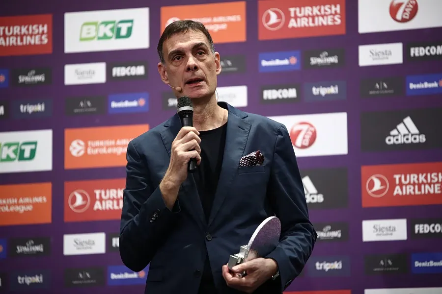Bartzokas en tête du classement des entraîneurs de l'EuroLeague, Obradović troisième
