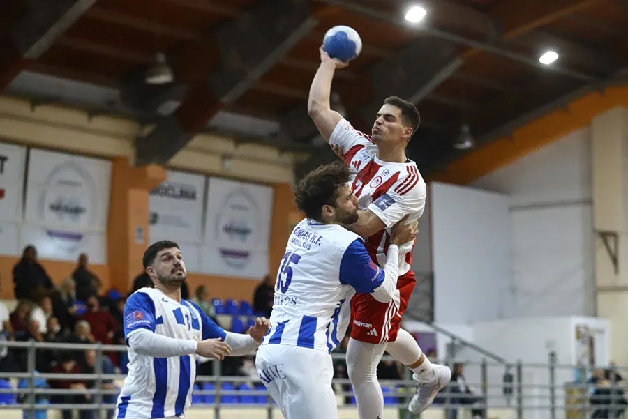 Olympiakos handball : un succès majeur face à l'Ionikos
