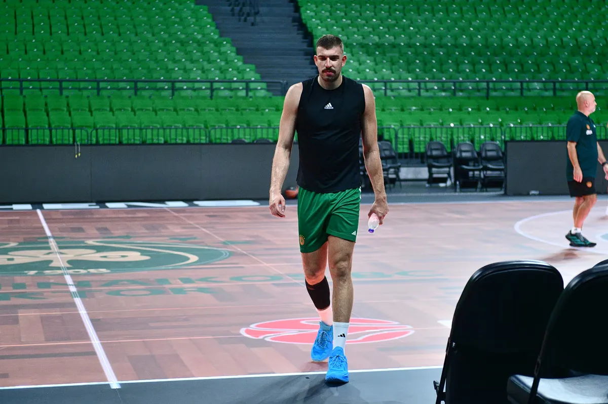 Le Marousi bat le Panathinaikos 97-86 en match amical et Rogkavopoulos se blesse