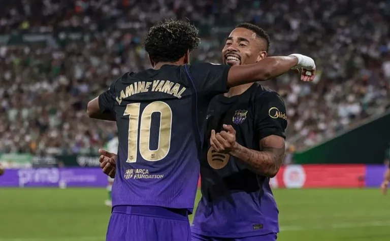 Barcelone Betis : festival offensif pour le Barça (5-2)